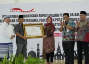 Bupati Klaten Sri Mulyani Terima Penghargaan dari FKUB Indonesia atas Pembangunan Pusat Edukasi Kerukunan Beragama