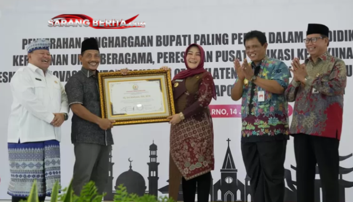 Bupati Klaten Sri Mulyani Terima Penghargaan dari FKUB Indonesia atas Pembangunan Pusat Edukasi Kerukunan Beragama