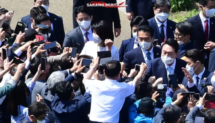 Presiden Korea Selatan Yoon Suk-yeol Dibebaskan dari Penjara