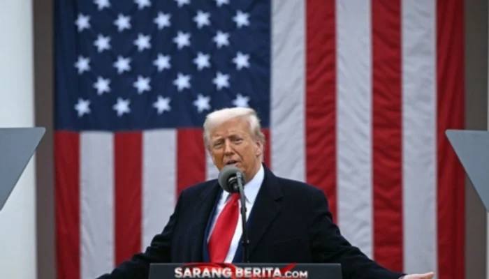 Mengejutkan! Trump Tak Jadi Kenakan Tarif Gila pada Gadget China