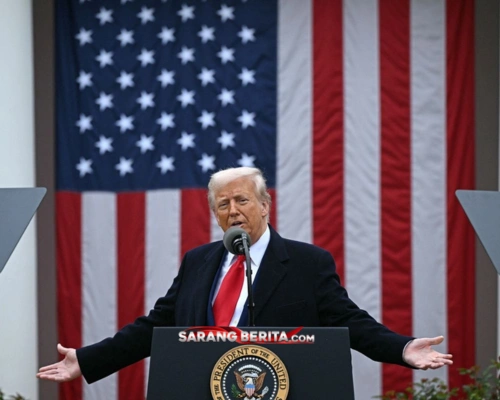 Mengejutkan! Trump Tak Jadi Kenakan Tarif Gila pada Gadget China