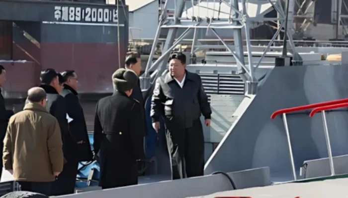 Kim Jong Un Ngamuk! Insiden Kapal Perang Bikin 2 Pejabat Korut Diciduk
