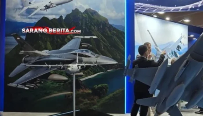 Aksi Seru! Denwalsus Kemhan Pukau Pengunjung di Indo Defence Expo 2025