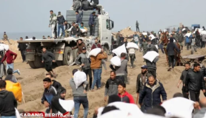 Israel Semakin Menjadi-jadi, Warga Gaza Cari Bantuan Ditembaki